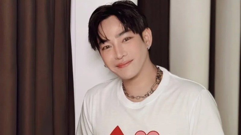 Известный певец Пэк Палитчок подвергся нападению