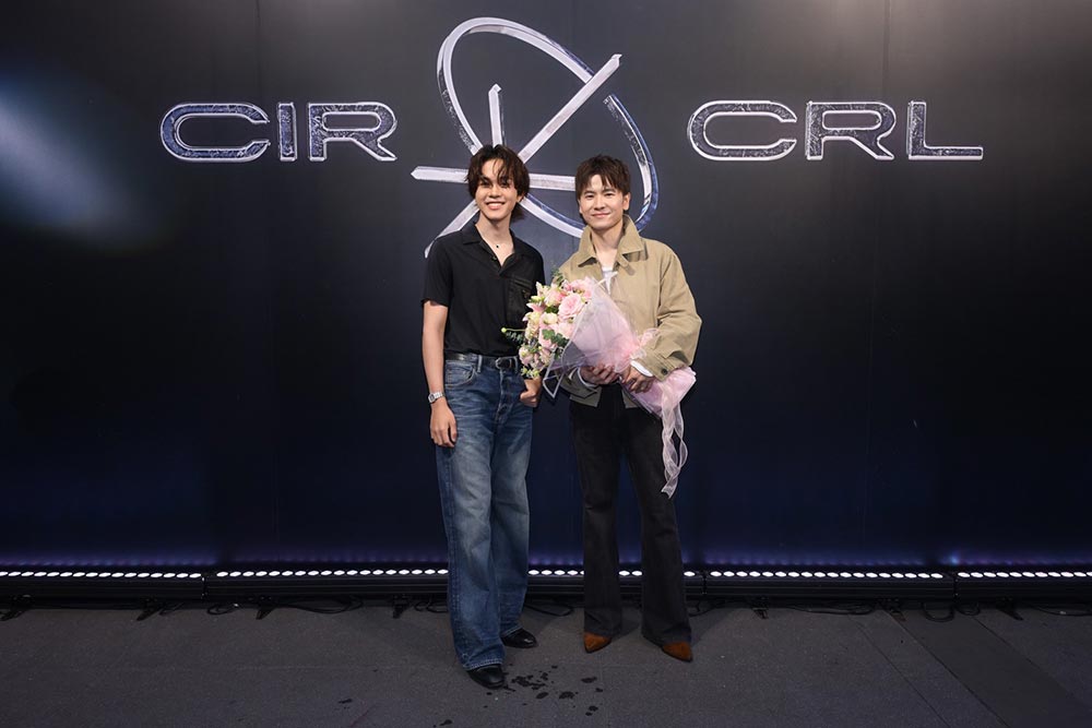 Дебютировала новая T-POP группа CIR*CRL