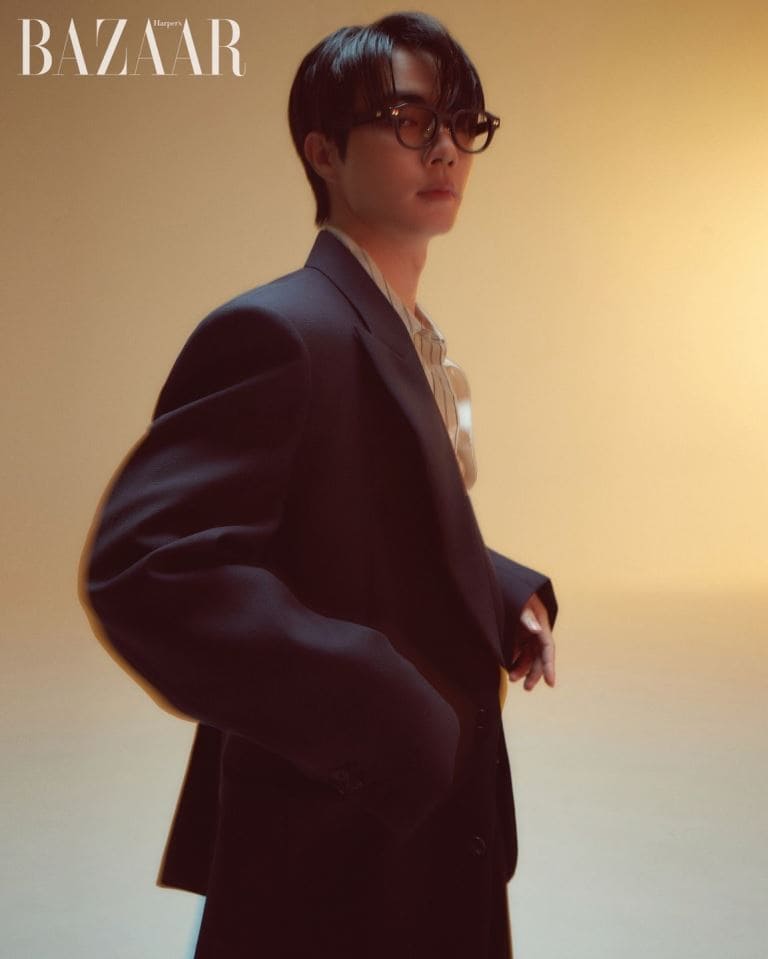 Zee Pruk Panich photo Зи Прук Панит Панич фото ซี พฤกษ์ พานิช Harper